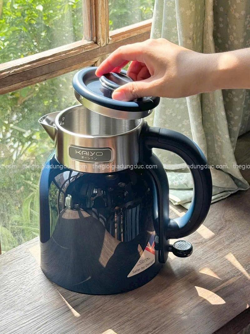 am-sieu-toc-2-lop-cool-touch-kaiyo (3) Ấm siêu tốc 2 lớp Cool Touch Kaiyo 1,5L
