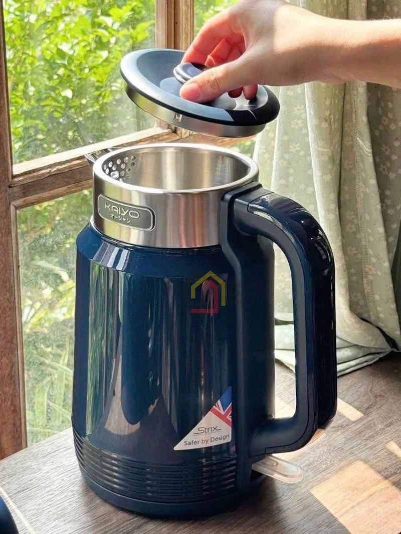 am-sieu-toc-2-lop-cool-touch-kaiyo (6) Ấm siêu tốc 2 lớp Cool Touch Kaiyo 1,5L