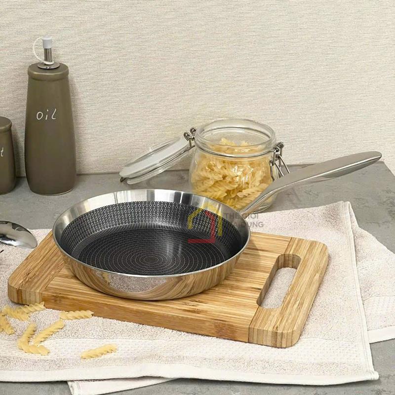 chao-chong-dinh-duc-inox-van-noi-kaiyo (5) Chảo chống dính đúc inox vân nổi Kaiyo