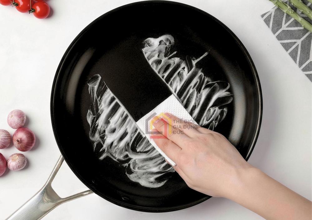 Chảo chống dính Steiger TitanPro