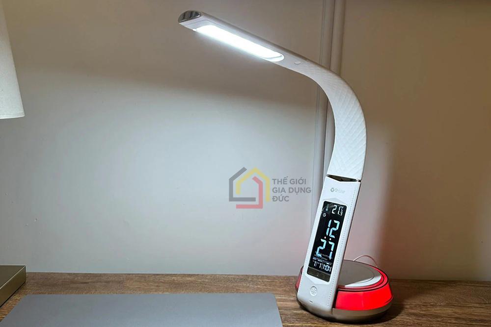 Đèn học chống cận Ottlite U8Q