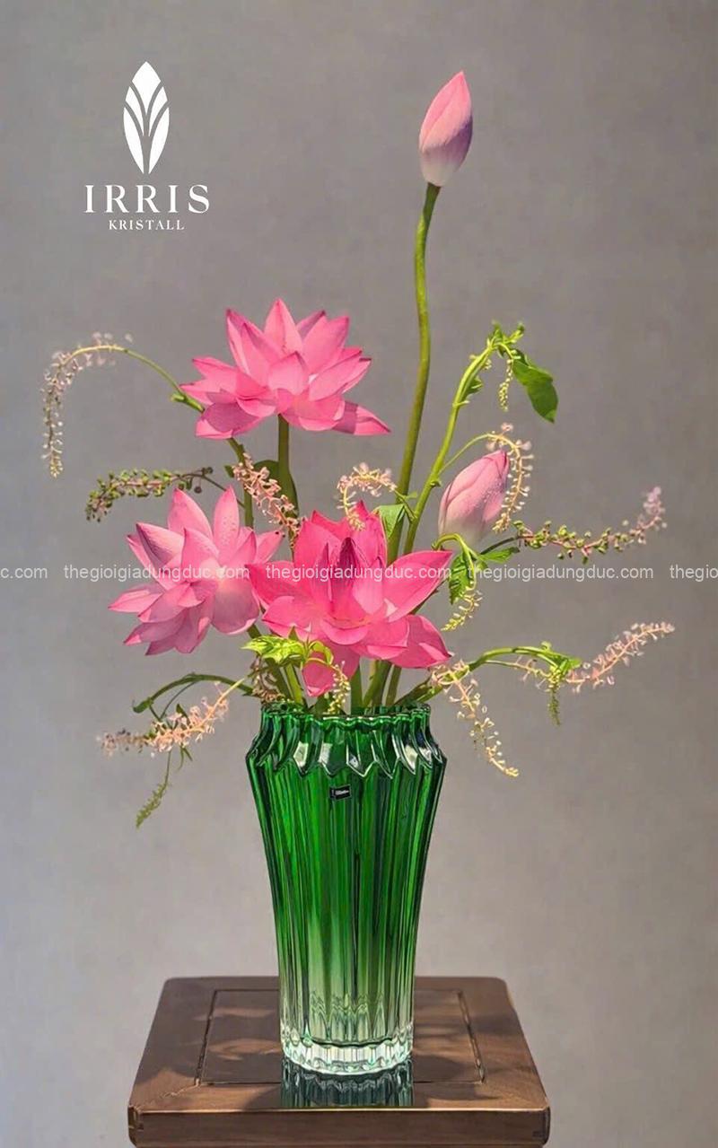 lo-hoa-thuy-tinh-pha-le-mau-irris-30cm (4) Lọ hoa thủy tinh pha lê màu Irris 30cm