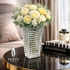 Lọ hoa thủy tinh tháp kim cương Irris 28cm