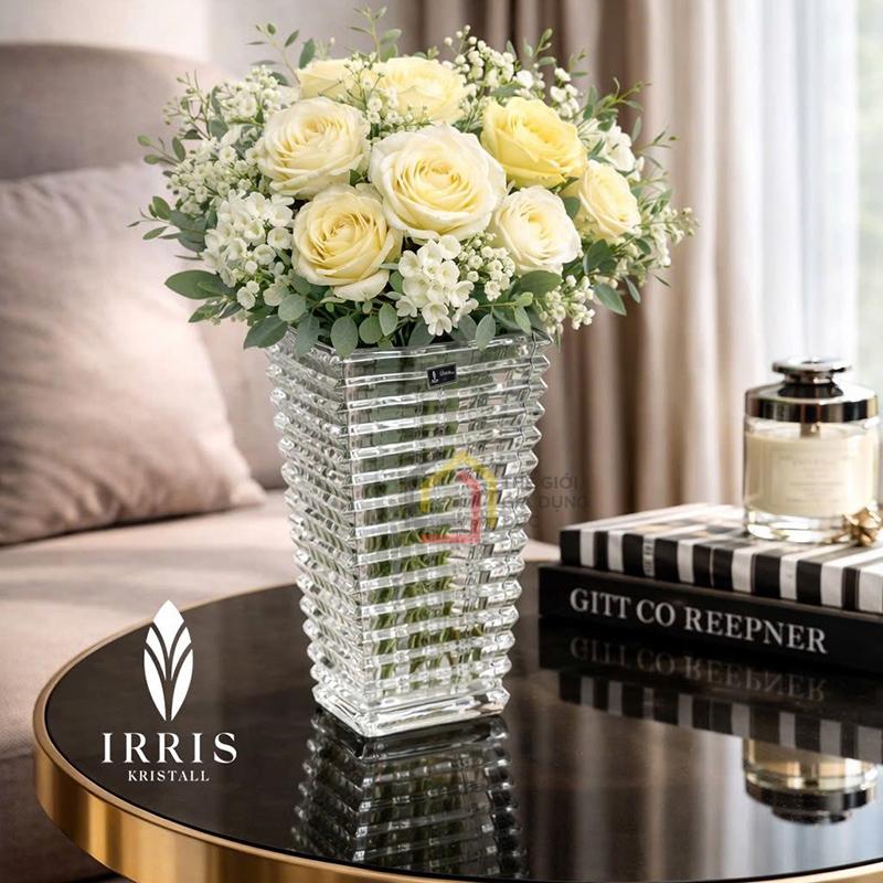 lo-hoa-thuy-tinh-thap-kim-cuong-irris-28cm (4) Lọ hoa thủy tinh tháp kim cương Irris 28cm