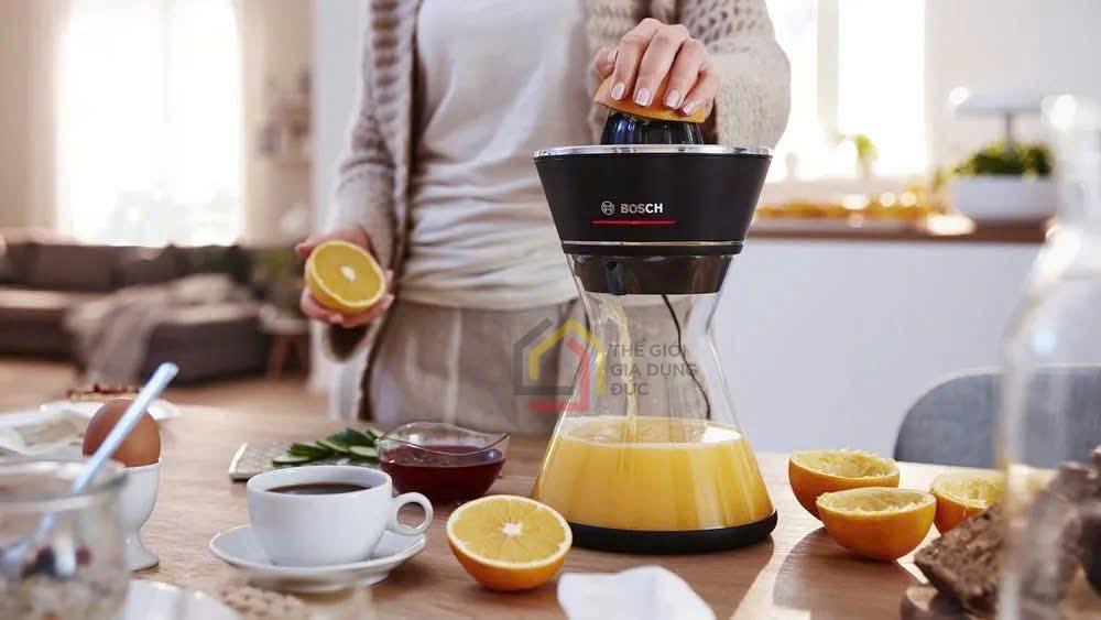 Máy vắt cam Bosch VitaStyle Citro MCP72GPB