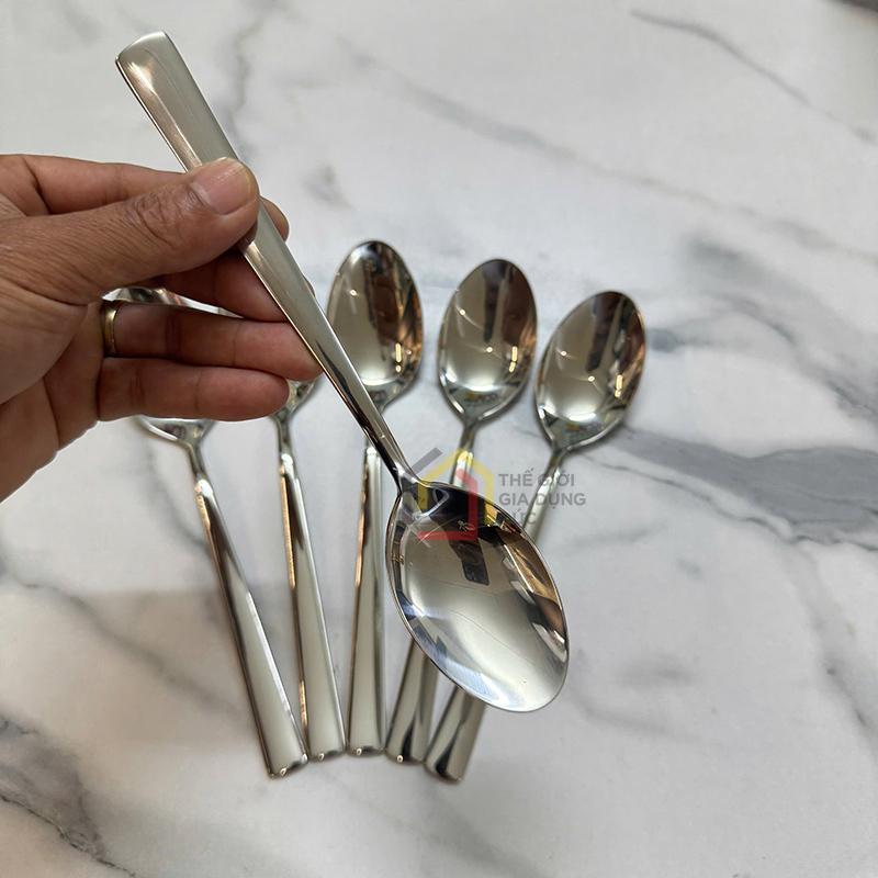 set-6-thia-an-com-an-pho-wmf-205cm (3) Set 6 thìa ăn cơm, ăn phở WMF 20,5cm