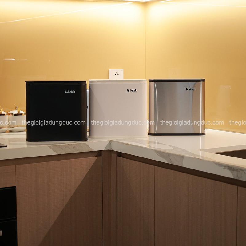 thung-rac-treo-tu-de-ban-letek-lc05 (3) Thùng rác treo tủ & để bàn Letek LC05 5L