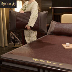 Chiếu mây ngải cứu Nicolas