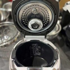 Nồi cơm điện cao tần Cuckoo CRP-JHPNL1010GPS 1,8L