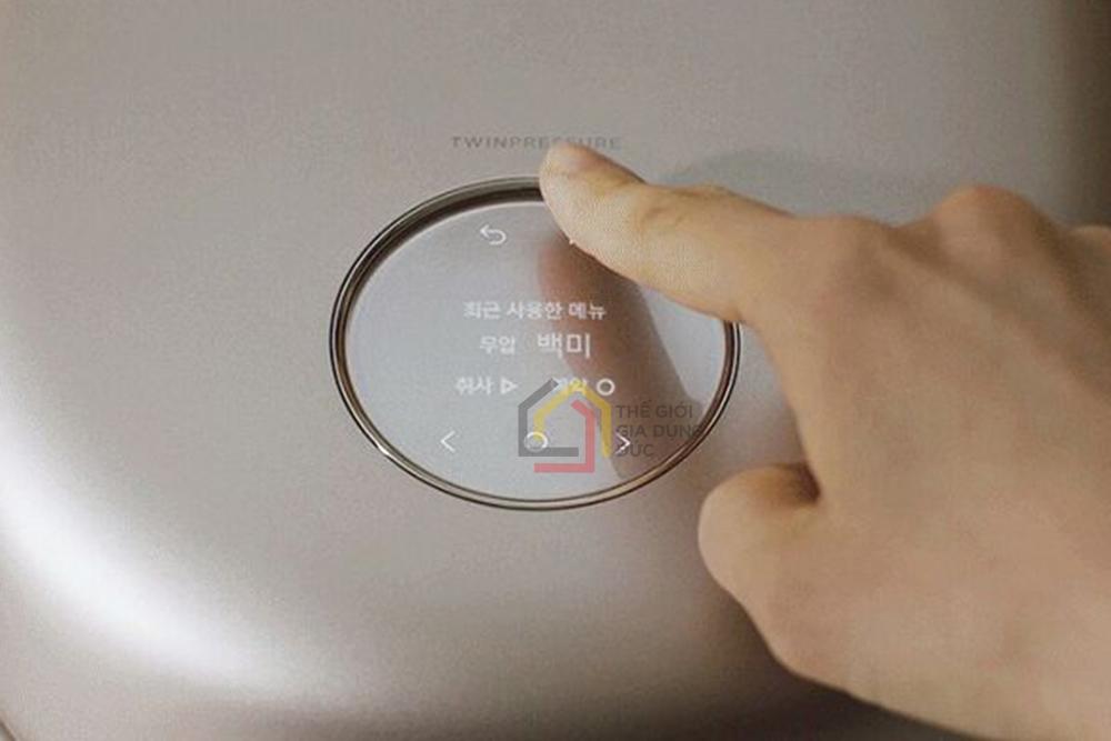 Nồi cơm điện cao tần Cuckoo CRP-NHTR0610 1,08L