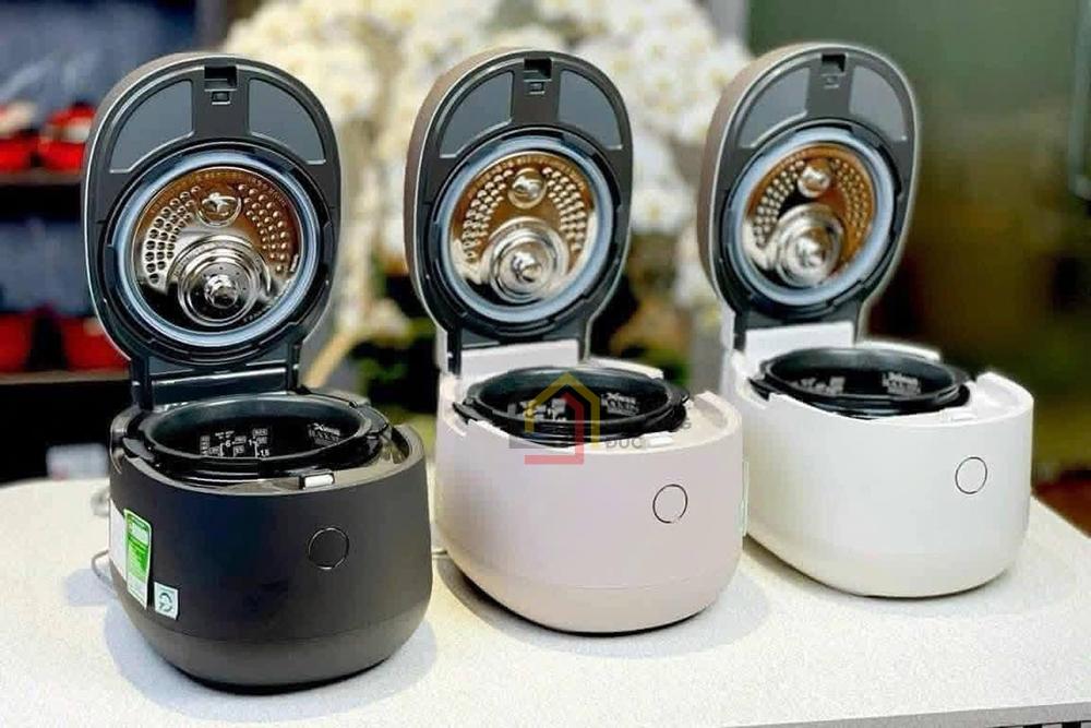 Nồi cơm điện cao tần Cuckoo CRP-NHTR0610 1,08L