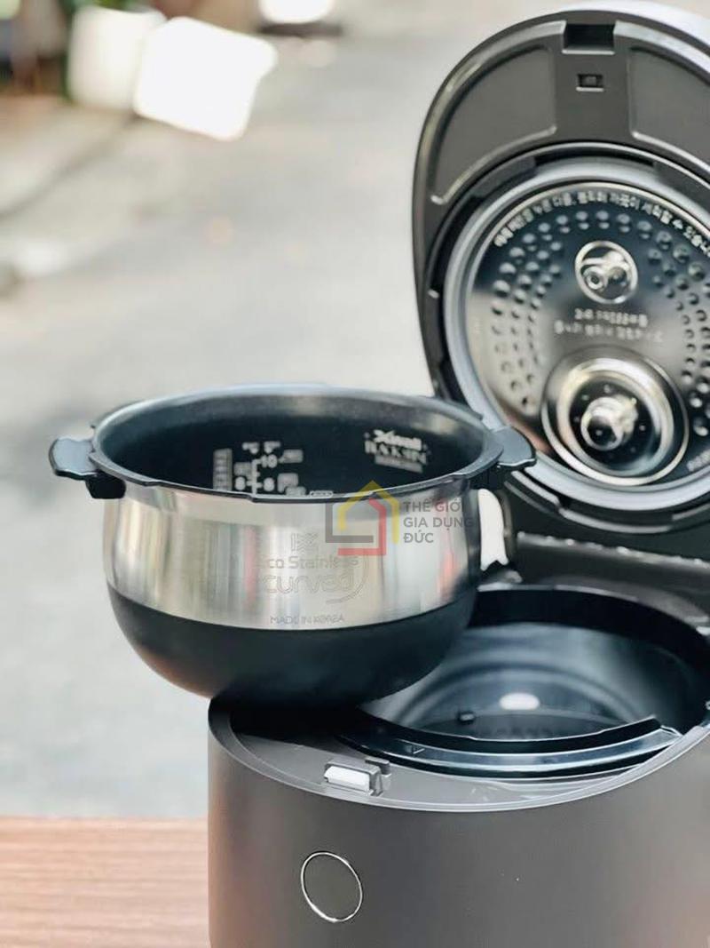noi-com-dien-cao-tan-cuckoo-crp-nhtr1010fb-18l (7) Nồi cơm điện cao tần Cuckoo CRP-NHTR1010FB 1,8L màu đen