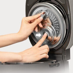 Nồi cơm điện cao tần Cuckoo CRP-NHTR1010FB 1,8L màu đen