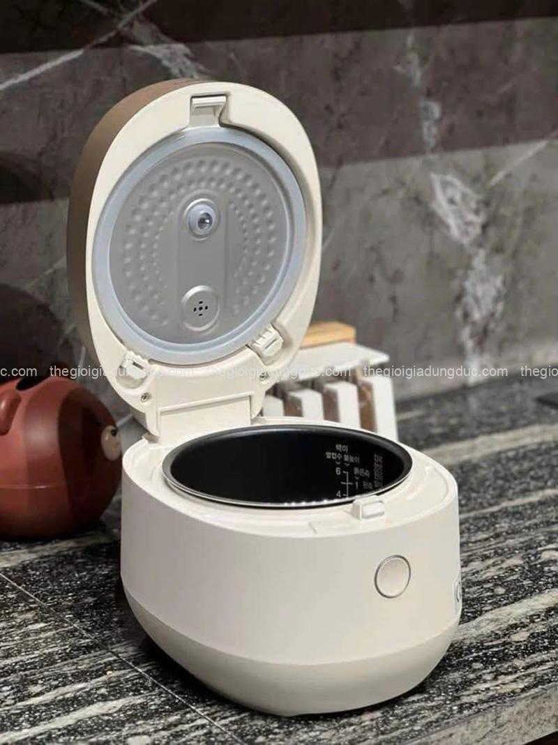 noi-com-dien-cuckoo-cr-0685gw-108l (3) Nồi cơm điện Cuckoo CR-0685GW 1,08L