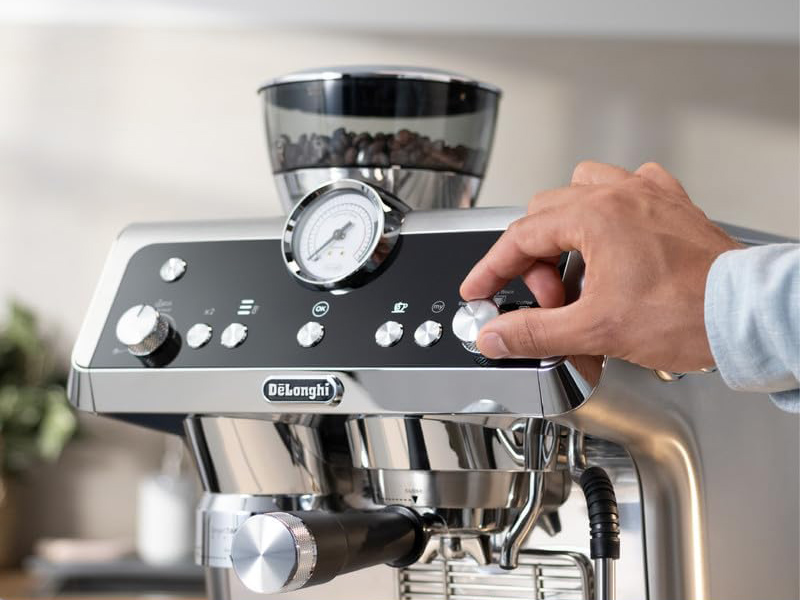 Top 6 thương hiệu máy pha cà phê nổi tiếng nhất hiện nay