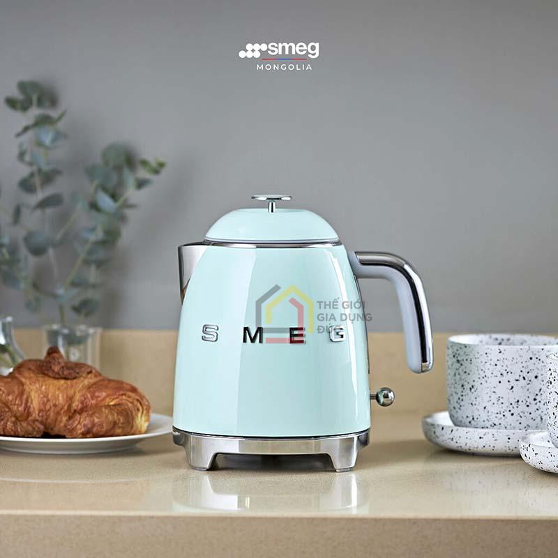 am-sieu-toc-smeg-klf05rpgeu-08l (6) Ấm siêu tốc Smeg KLF05RPGEU 0,8L màu xanh mint