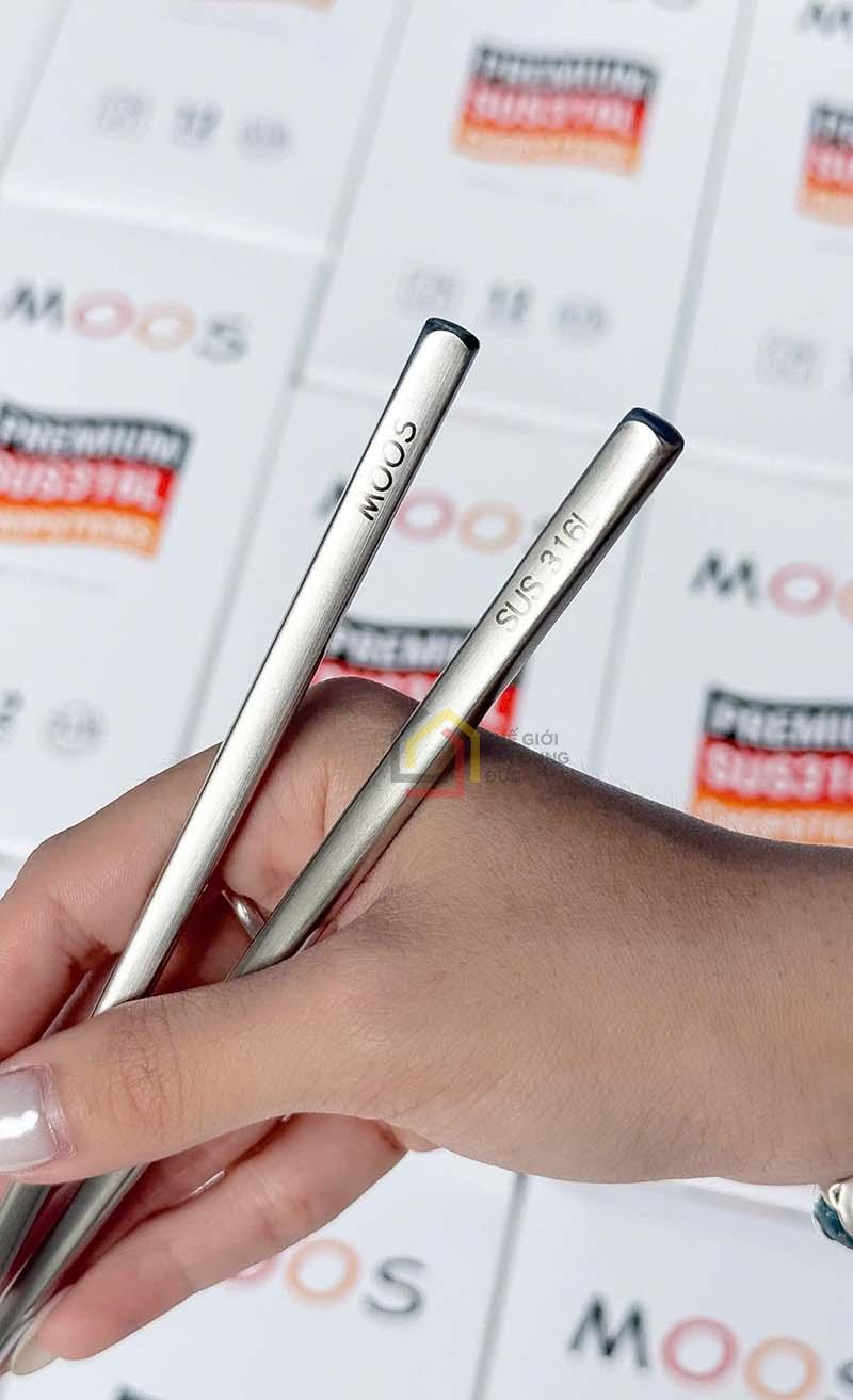 set-12-doi-dua-inox-moss-duc (4) Set 12 đôi đũa inox Moss Đức