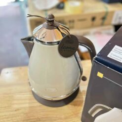Ấm siêu tốc Delonghi Icona Vintage KBOV 2001.AZ