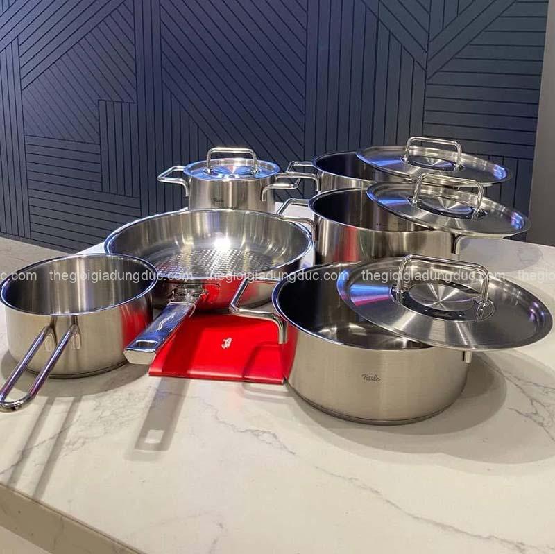 Bộ nồi Fissler Profi set 6 món vung thép (4 nồi, 1 quánh, 1 chảo 24/28cm)
