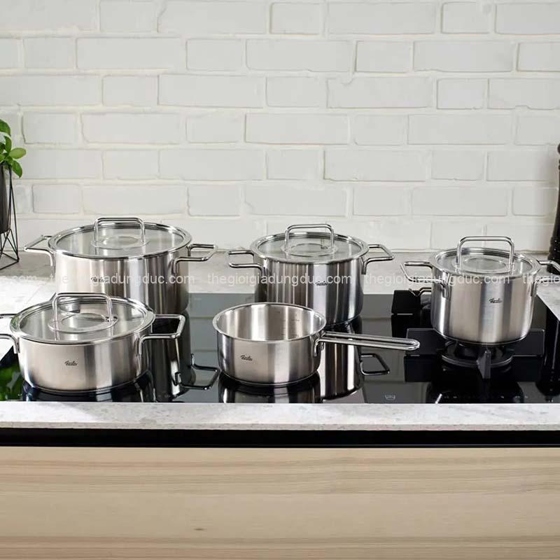 Bộ nồi Fissler Pure Collection 5 món (4 nồi, 1 quánh) vung inox / vung kính