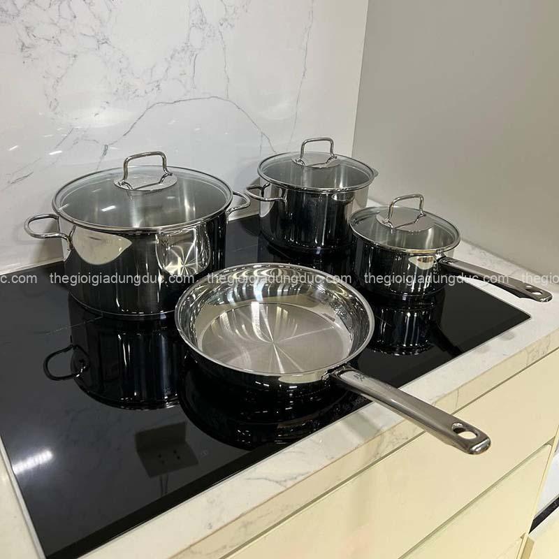 bo-noi-wmf-astoria-4-mon-2-noi-1-quanh-1-chao (4) Bộ nồi WMF Astoria 4 món (2 nồi, 1 quánh, 1 chảo)