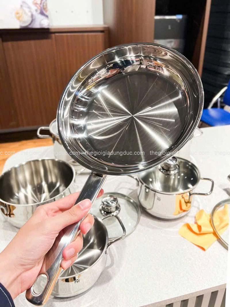 Bộ nồi WMF Diadem Plus 6 món (4 nồi, 1 quánh, 1 chảo 24/28cm)