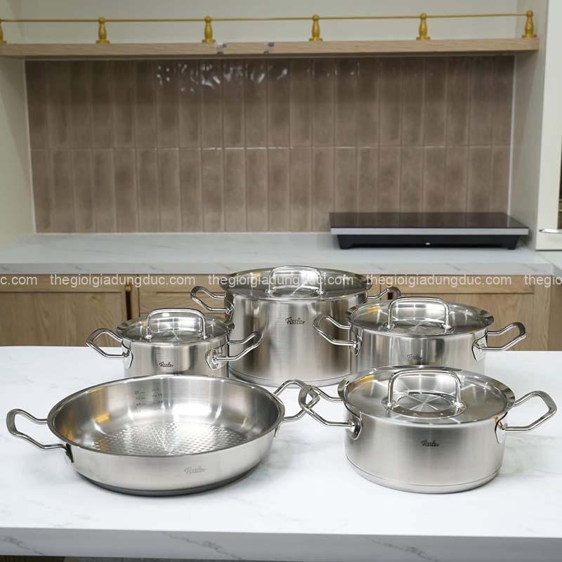 Bộ nồi Fissler Profi 5 món vung thép (4 nồi, 1 chảo 2 quai 24cm/28cm)