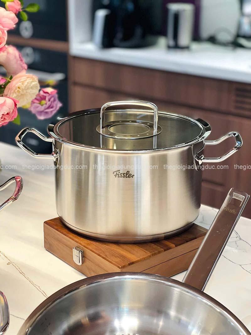 bo-noi-fissler-profi-set-6-mon-vung-kinh-4-noi-1-quanh-1-chao (9) Bộ nồi Fissler Profi set 6 món vung kính (4 nồi, 1 quánh, 1 chảo 24cm/28cm)