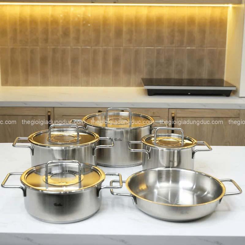 bo-noi-fissler-pure-collection-5-mon-vung-kinh-4-noi-1-chao (8) Bộ nồi Fissler Pure Collection 5 món vung kính (4 nồi, 1 chảo thép/ chảo 2 quai)