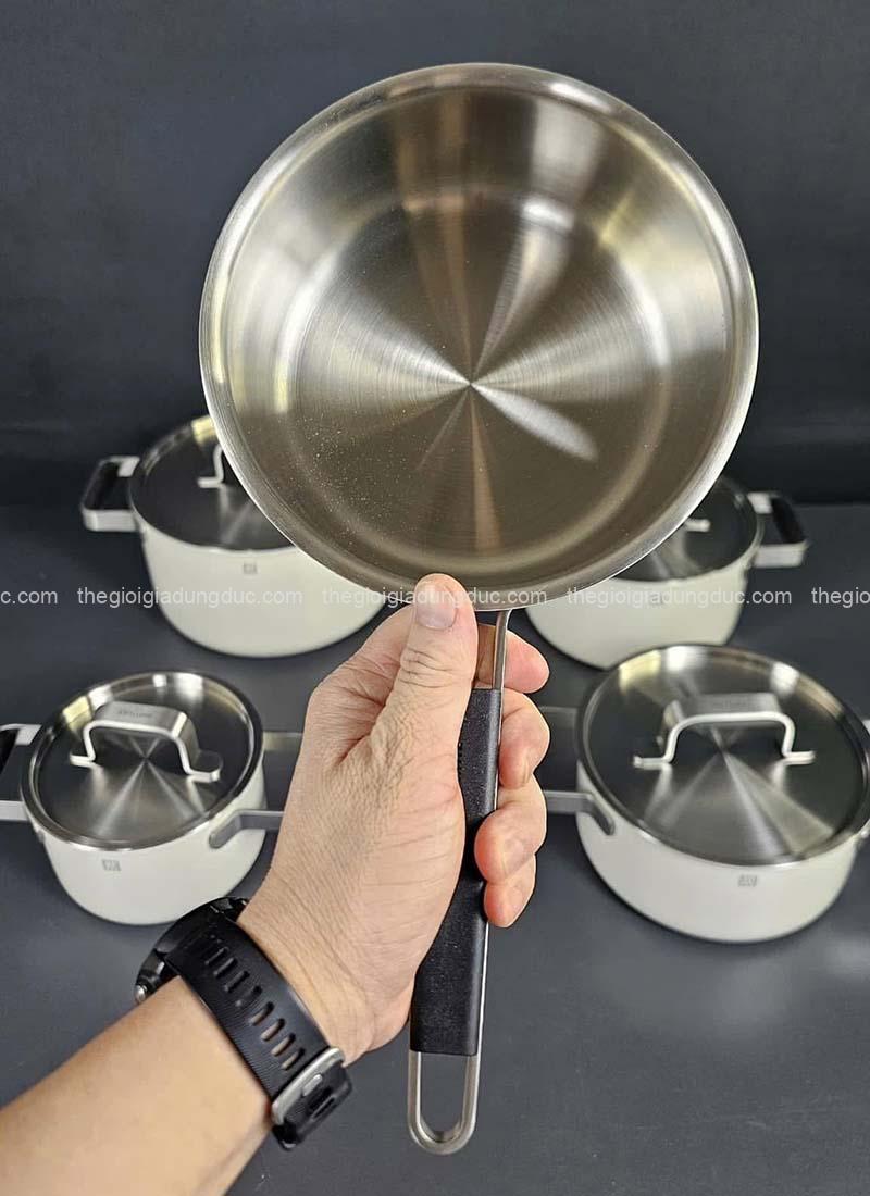 bo-noi-zwilling-pure-5-mon (19) Bộ nồi Zwilling Pure 5 món (4 nồi, 1 quánh)