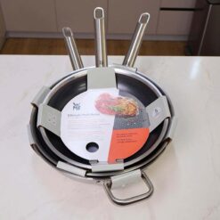 Chảo chống dính vân tổ ong WMF Profi Resist