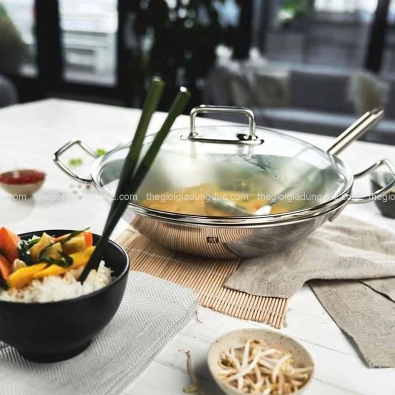 chao-sau-long-zwilling-plus-pro-wok-32cm (6) Chảo sâu lòng ZWILLING Plus Pro Wok 32cm