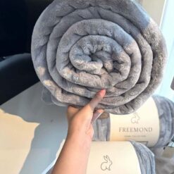 Chăn thỏ Freemond size King 2,33 x 2,48m