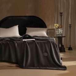 Chăn thỏ Freemond size King 2,33 x 2,48m