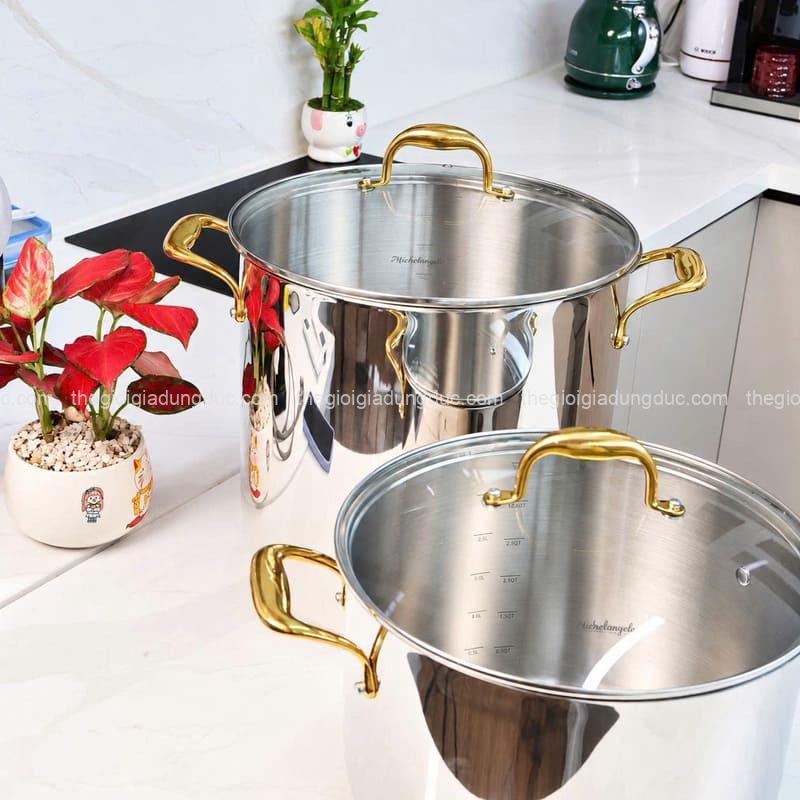 Nồi luộc gà Michelangelo 28cm và 30cm quai vàng