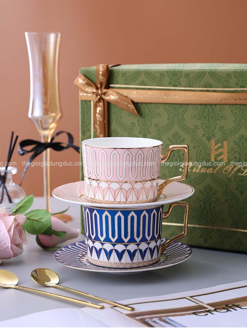 set-2-coc-tra-chieu-kem-thia-va-dia-lot (4) Set 2 cốc trà chiều kèm thìa và đĩa lót